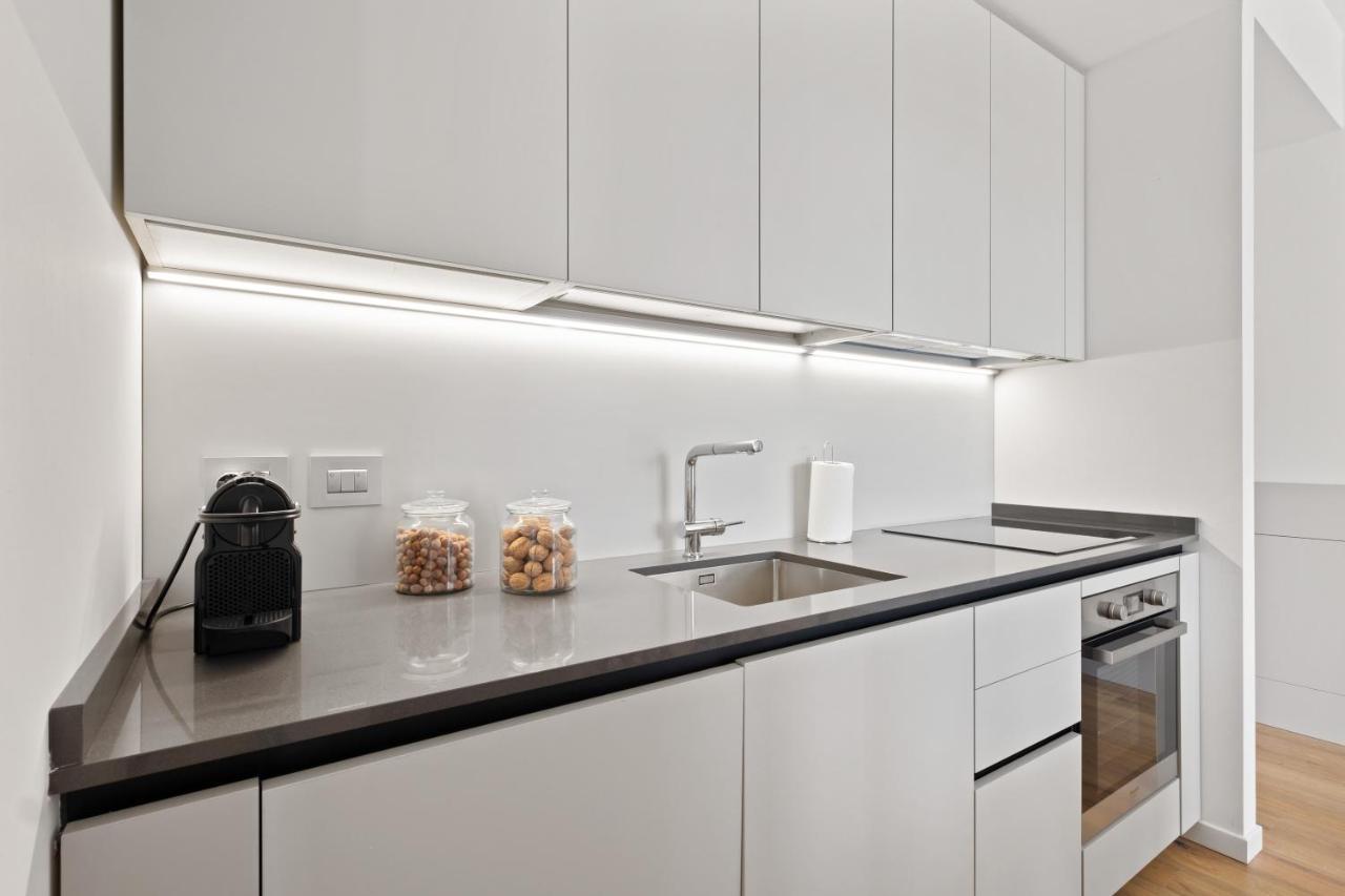 Altido Spacious Apt For 4 With Balcony In Porta Romana מילאנו מראה חיצוני תמונה